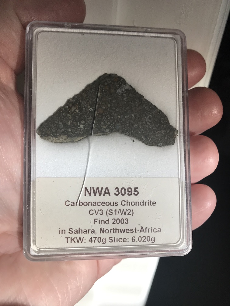 Carbonaceous-Chondrite-Meteorite